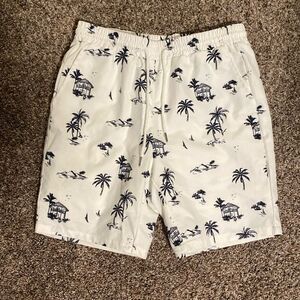 Black & White Beach Designed shorts